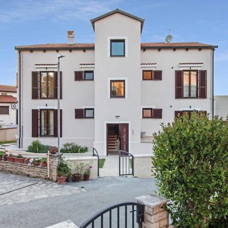 פורץ Apartments Villa Alba מראה חיצוני תמונה