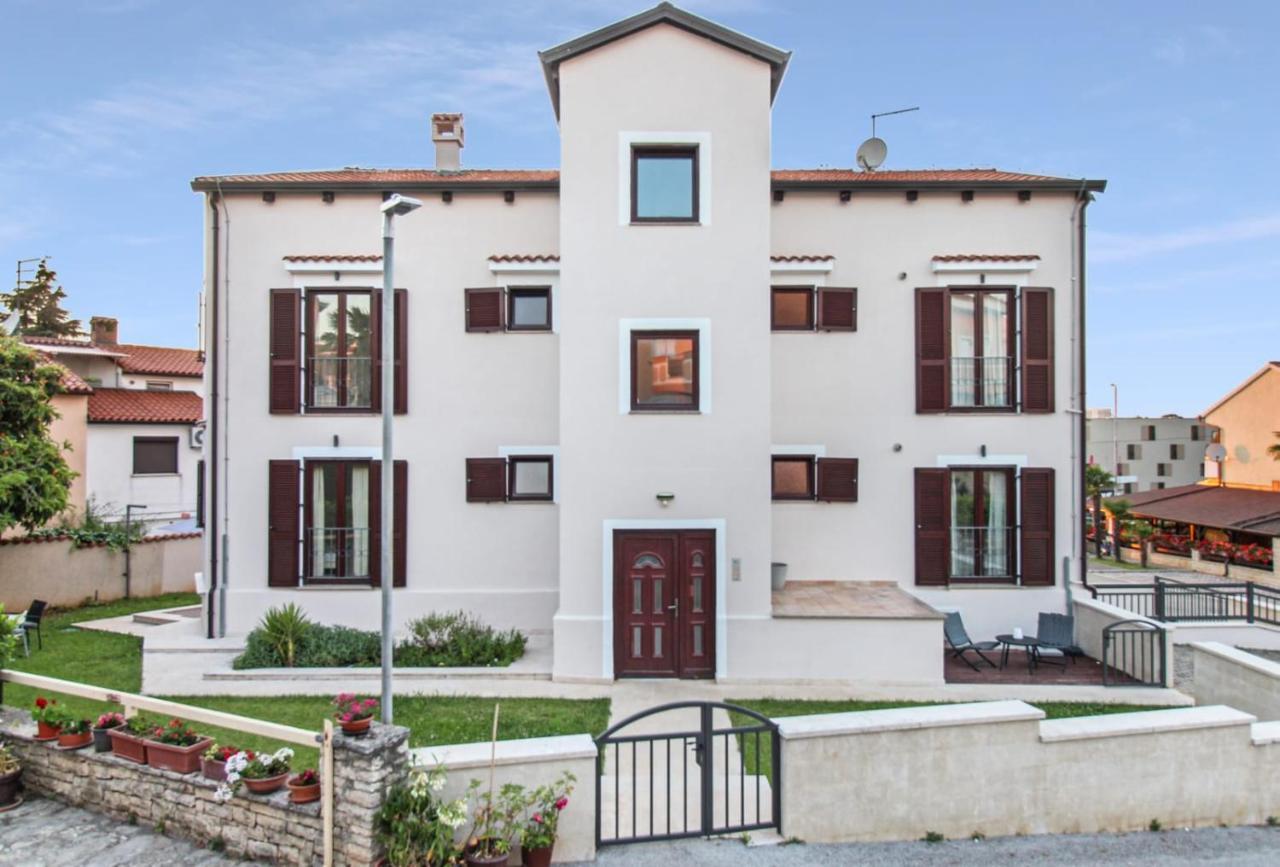 פורץ Apartments Villa Alba מראה חיצוני תמונה