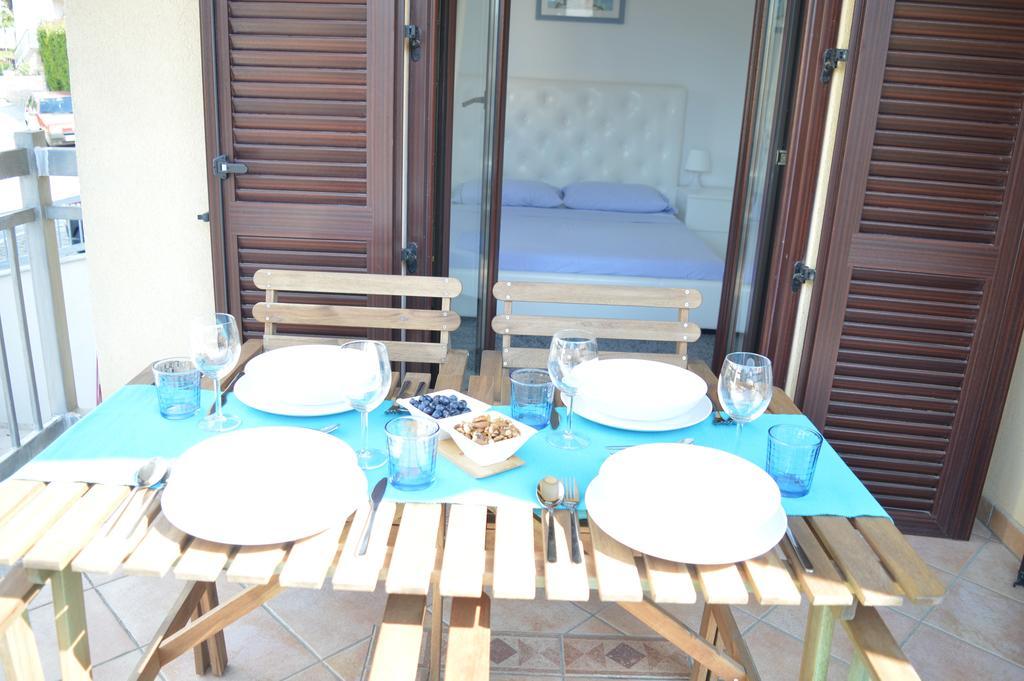 פורץ Apartments Villa Alba מראה חיצוני תמונה