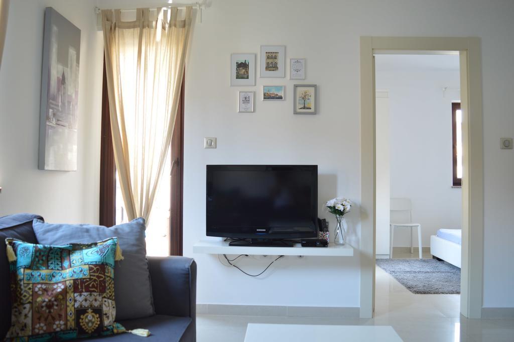 פורץ Apartments Villa Alba מראה חיצוני תמונה