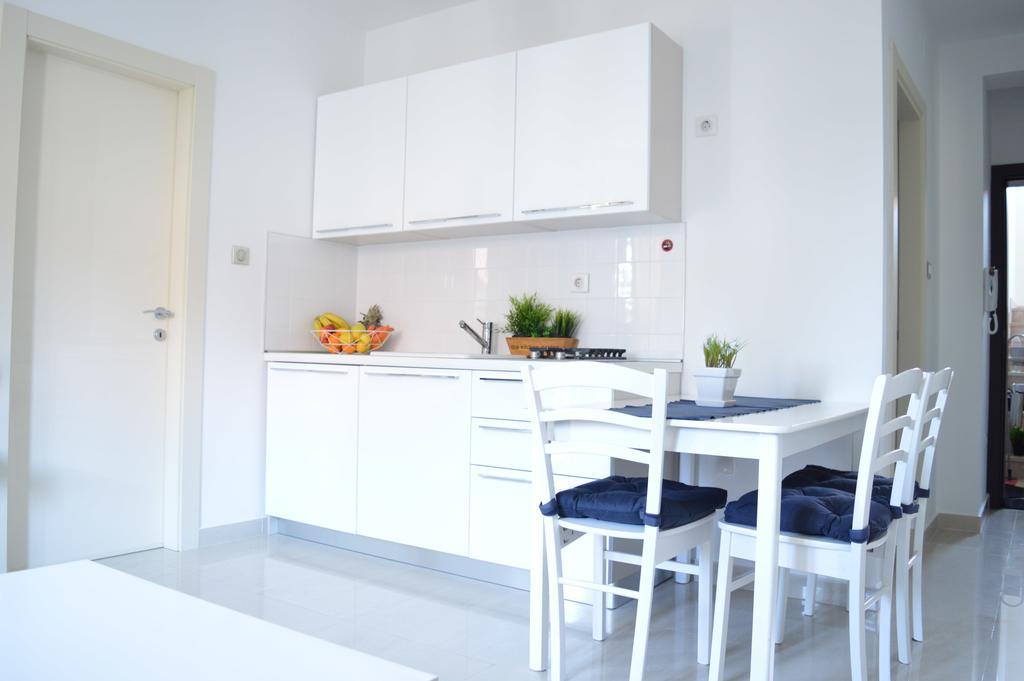 פורץ Apartments Villa Alba מראה חיצוני תמונה