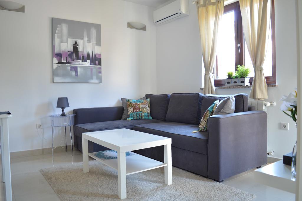 פורץ Apartments Villa Alba מראה חיצוני תמונה
