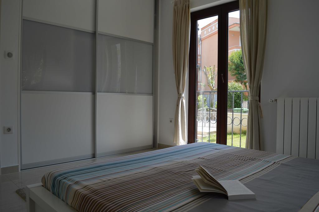 פורץ Apartments Villa Alba מראה חיצוני תמונה