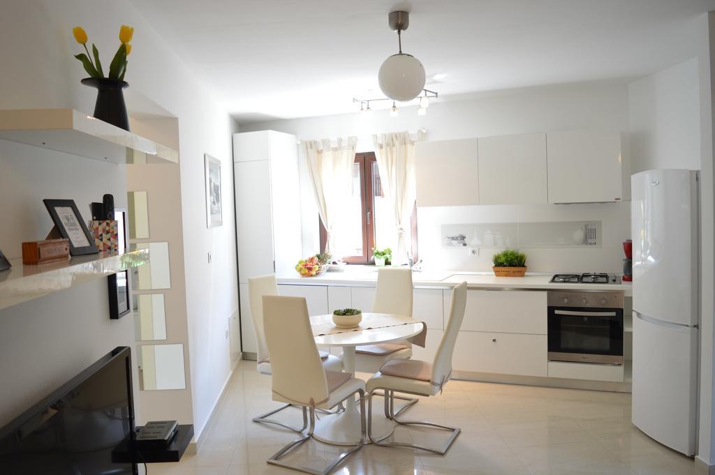פורץ Apartments Villa Alba מראה חיצוני תמונה