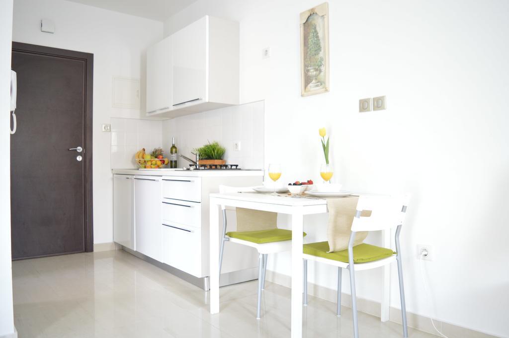 פורץ Apartments Villa Alba מראה חיצוני תמונה
