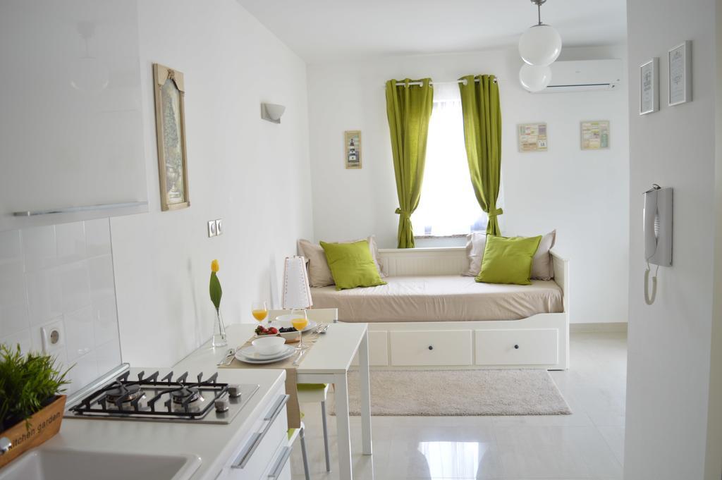 פורץ Apartments Villa Alba מראה חיצוני תמונה